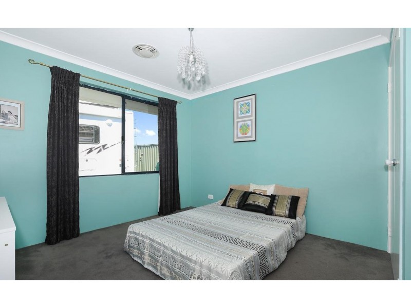 2 Jollup Way, Ravenswood WA 6208