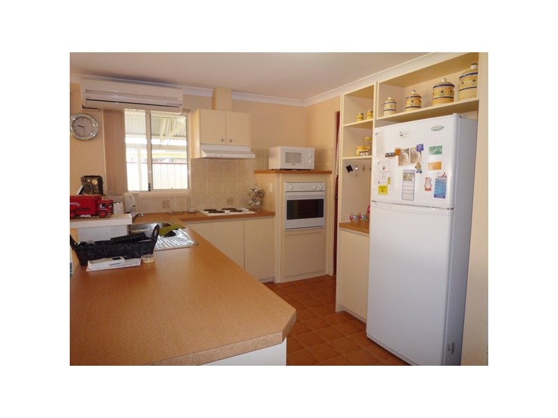 11  Hudson Drive, Dudley Park WA 6210