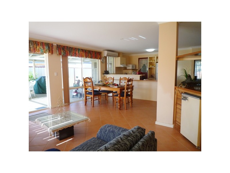 11  Hudson Drive, Dudley Park WA 6210