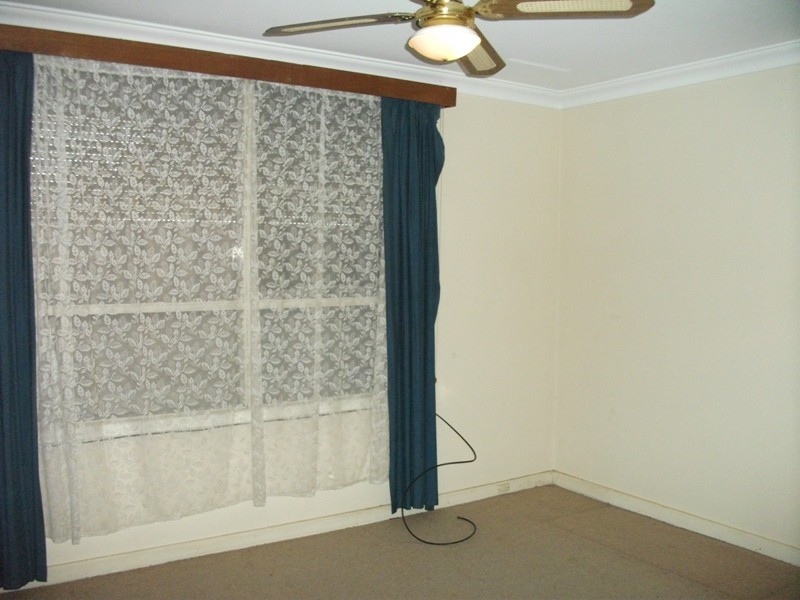 20 Terry Cres, Mandurah WA 6210