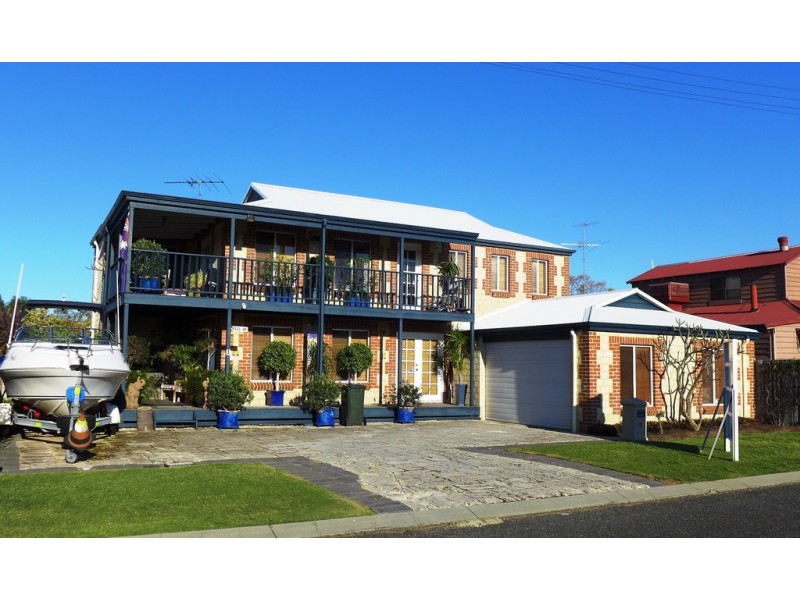 1A Chepstow Drive, Mandurah WA 6210