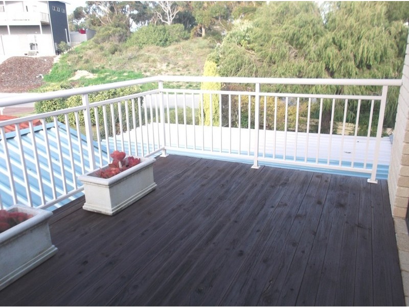 9 Haven Court, Silver Sands WA 6210