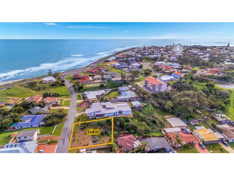 13A MIPPI ROAD, Halls Head WA 6210