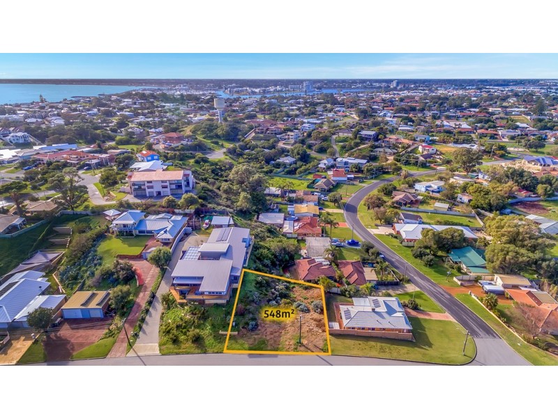 13A MIPPI ROAD, Halls Head WA 6210
