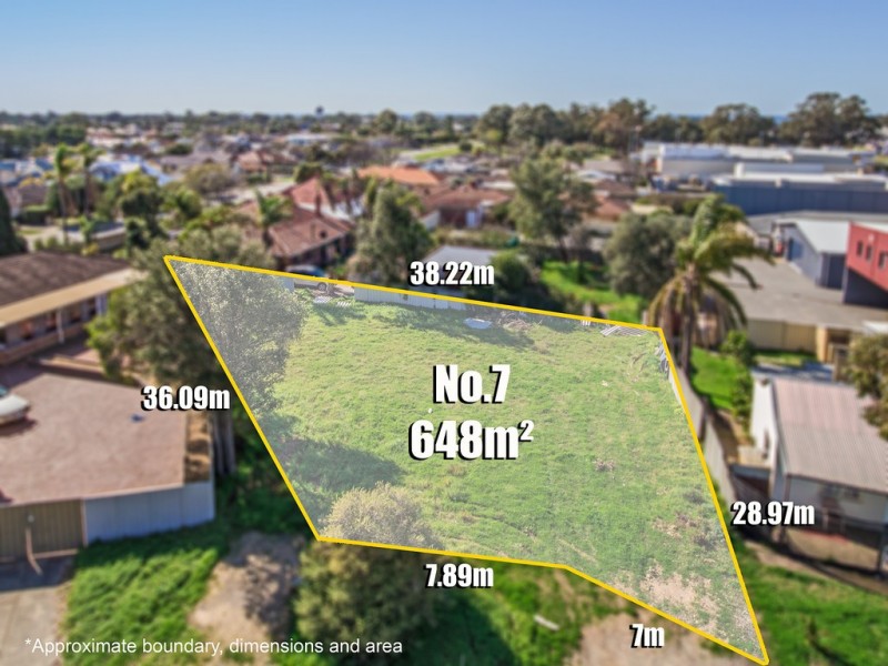 7 Foulkes Place, Mandurah WA 6210