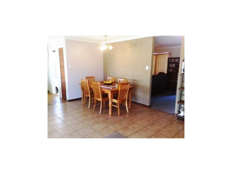 36 MANILDRA DRIVE, Dudley Park WA 6210