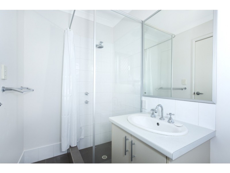 2/1 Yanget, Mandurah WA 6210