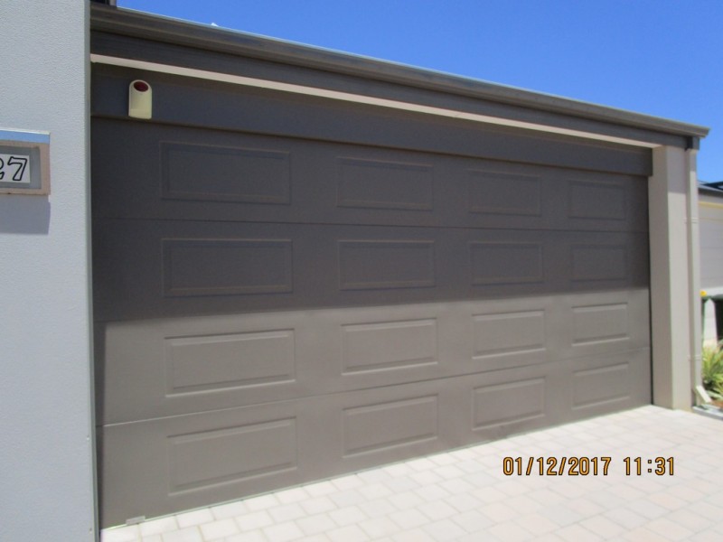 27 Benalla Way, Lakelands WA 6180