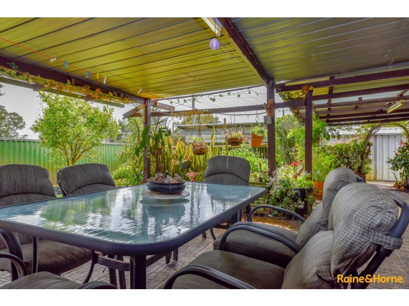 1 KINGIA PLACE, Pinjarra WA 6208