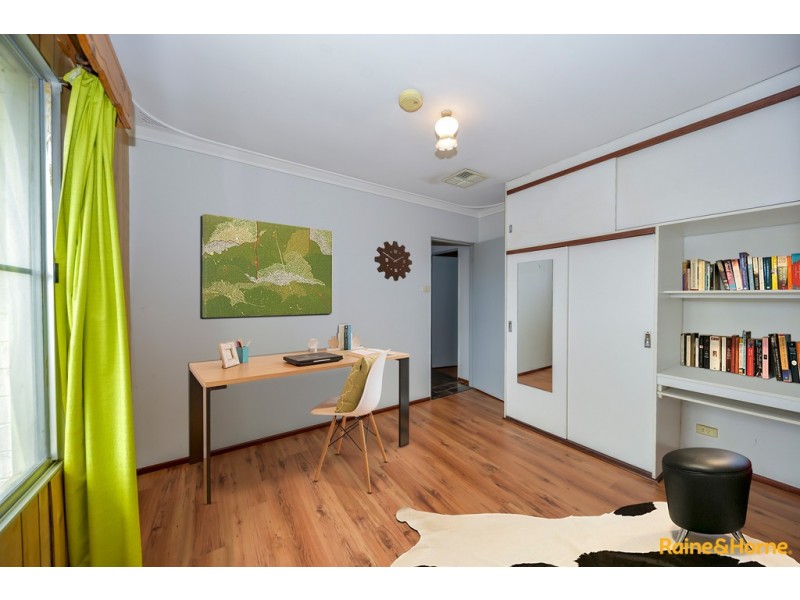 1 KINGIA PLACE, Pinjarra WA 6208