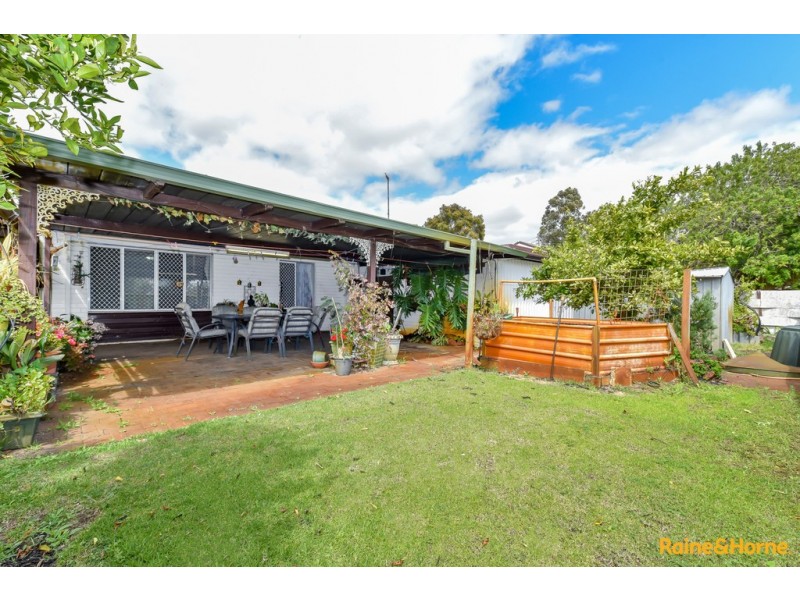 1 KINGIA PLACE, Pinjarra WA 6208