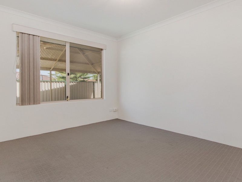 166 Oakmont Avenue, Meadow Springs WA 6210