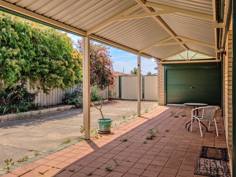 166 Oakmont Avenue, Meadow Springs WA 6210