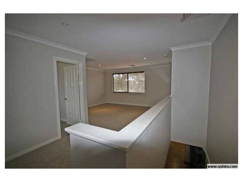 94a Leighton Road, Halls Head WA 6210