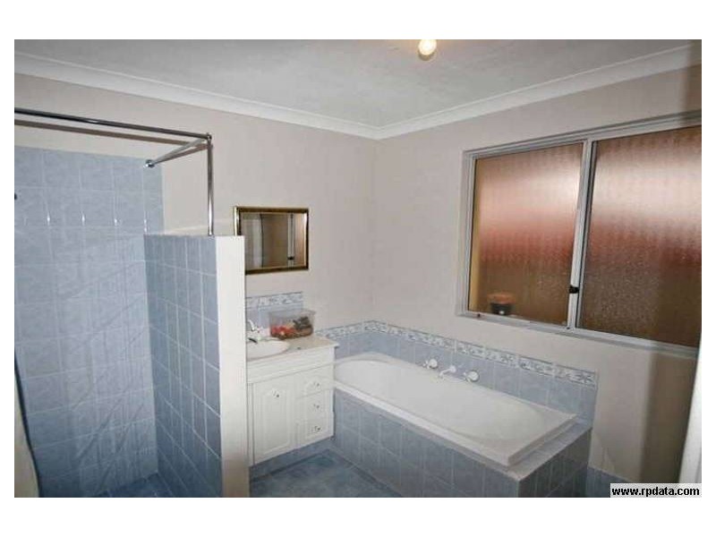 94a Leighton Road, Halls Head WA 6210