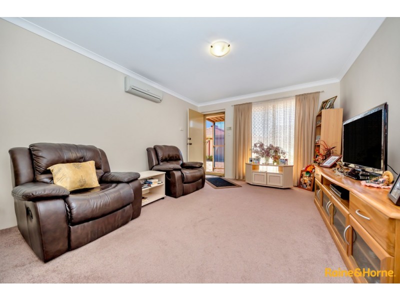 8/2 Loaring Street, Mandurah WA 6210