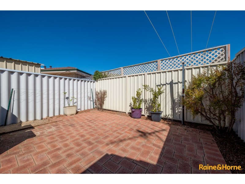 8/2 Loaring Street, Mandurah WA 6210