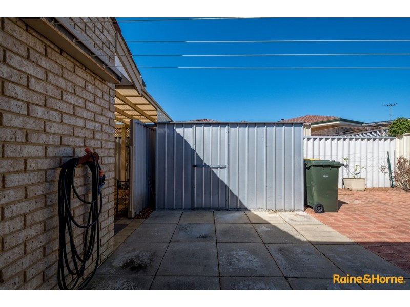 8/2 Loaring Street, Mandurah WA 6210