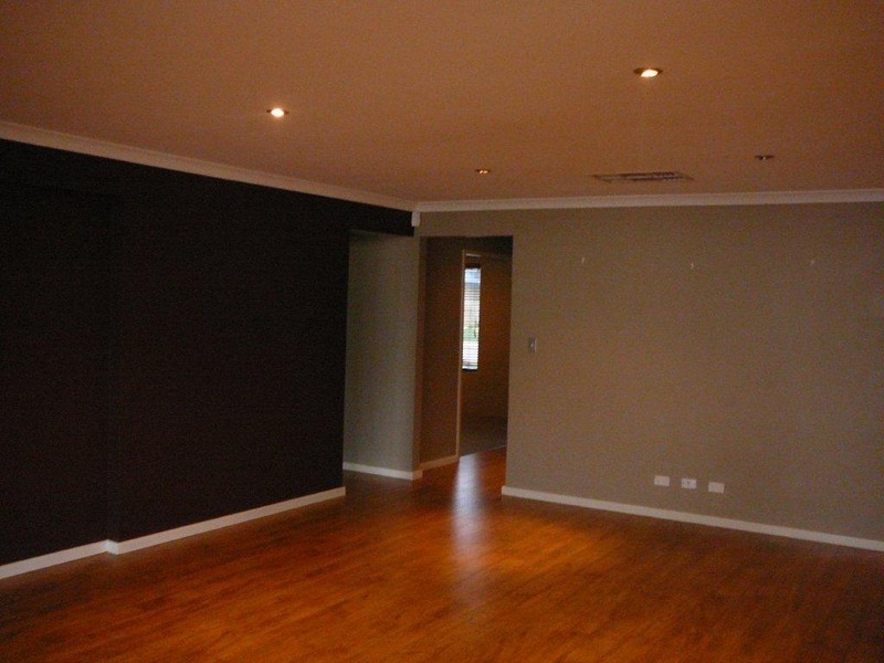 80 BALLARD MEANDER, Lakelands WA 6180