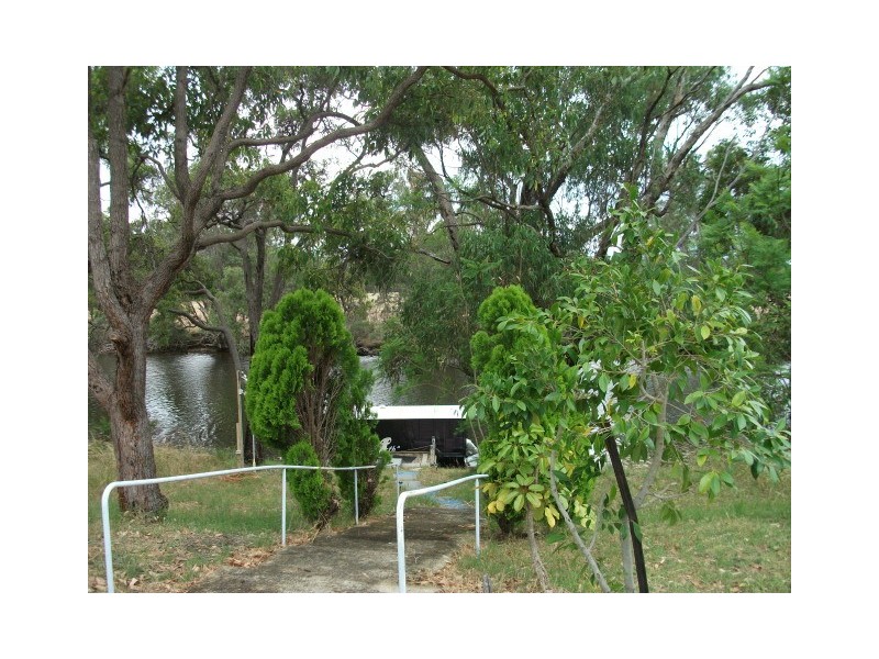 73 Rodoreda Cres, Ravenswood WA 6208
