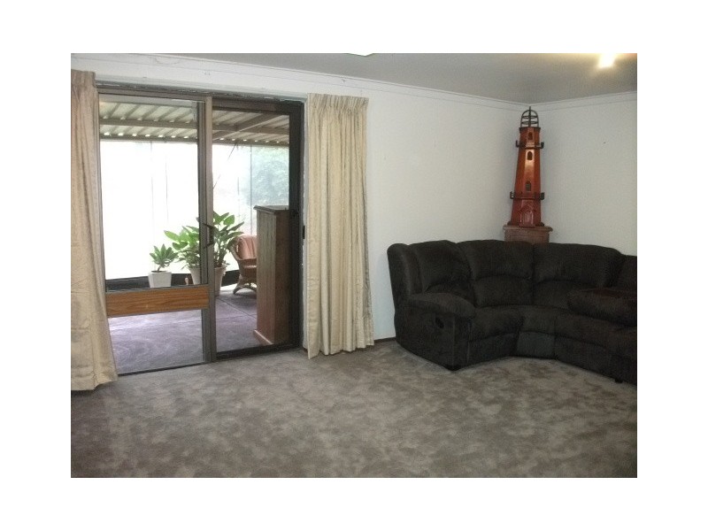 73 Rodoreda Cres, Ravenswood WA 6208