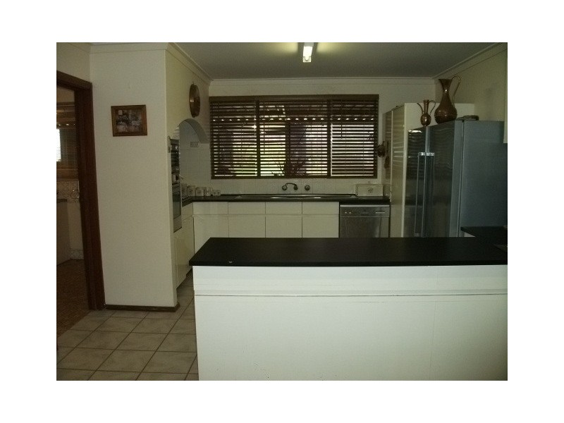 73 Rodoreda Cres, Ravenswood WA 6208