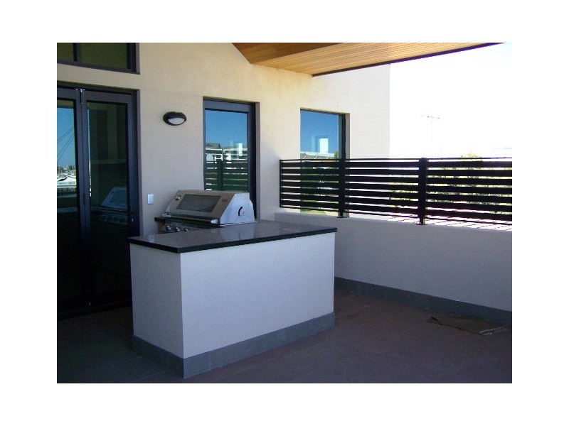 6/48 Ormsby Tce, Mandurah WA 6210