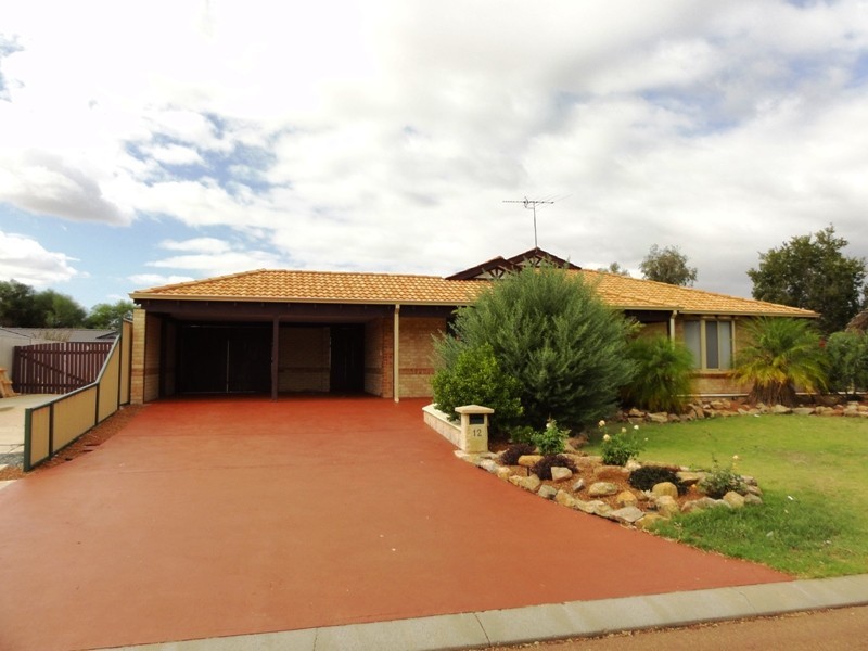 12 Blossom Place, Coodanup WA 6210