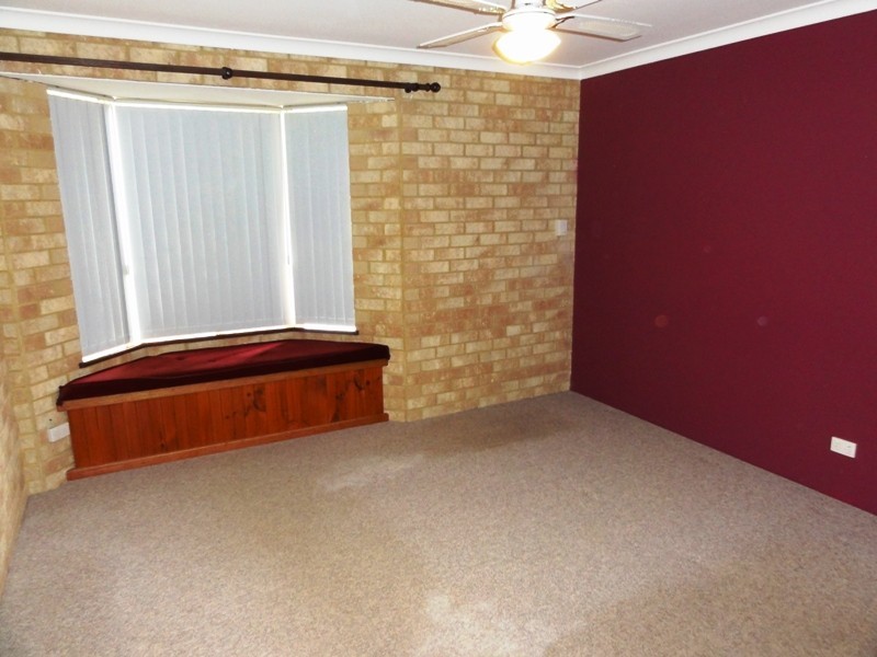 12 Blossom Place, Coodanup WA 6210