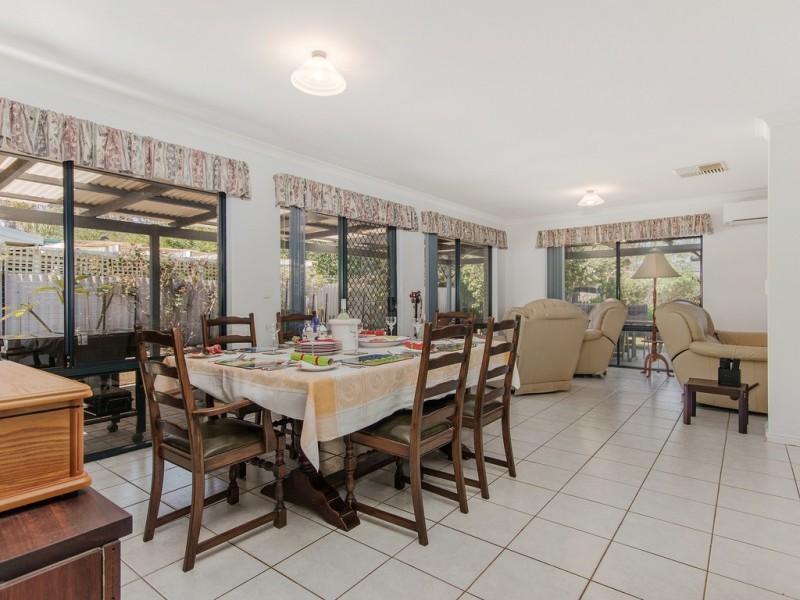 5 Derek Road, Coodanup WA 6210