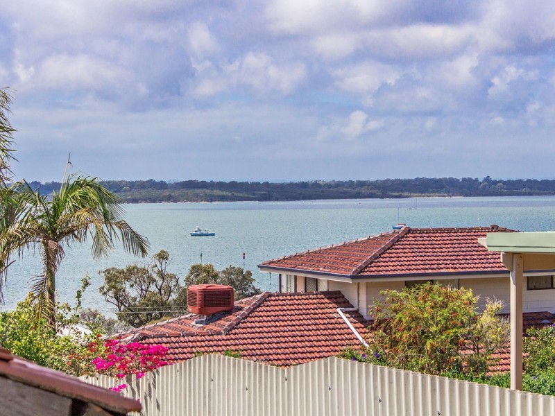 2/16 Gregory Road, Dawesville WA 6211