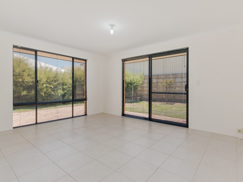 18 Yallingup Loop, Dawesville WA 6211