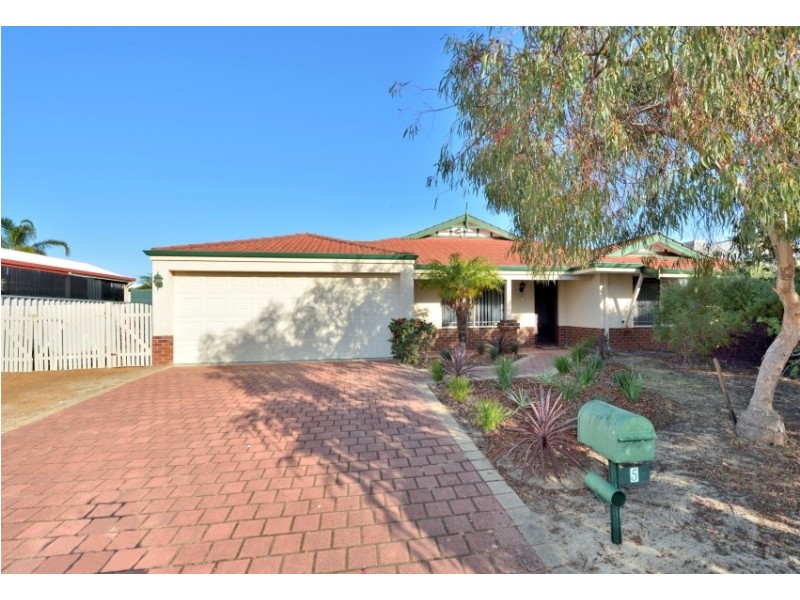 5 Newport Drive, Dudley Park WA 6210