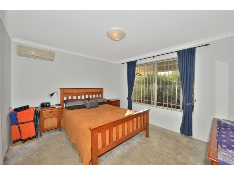 5 Newport Drive, Dudley Park WA 6210