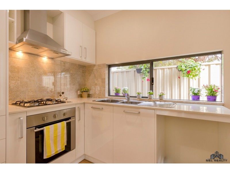 31 Aldgate Street, Mandurah WA 6210