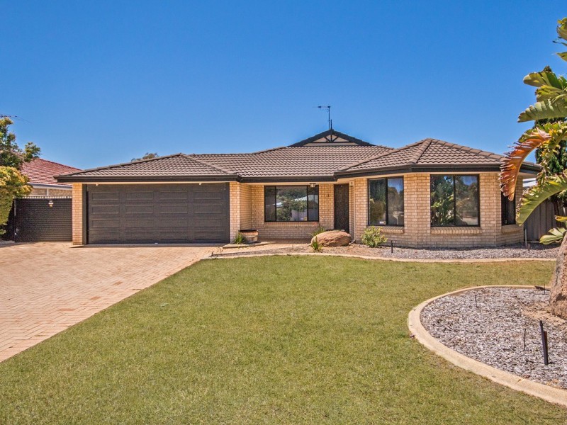 8 Appletree Place, Greenfields WA 6210