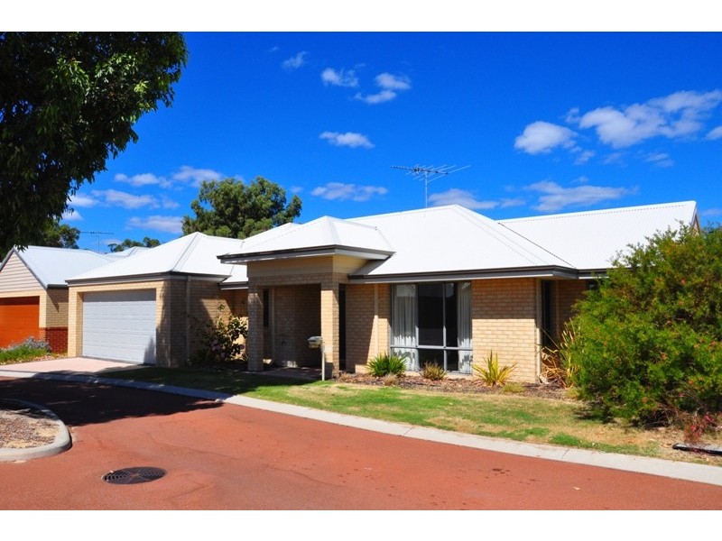 14 Zamia Loop, Wannanup WA 6210