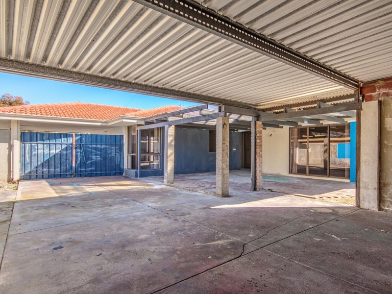 24 ELMORE WAY, Dudley Park WA 6210