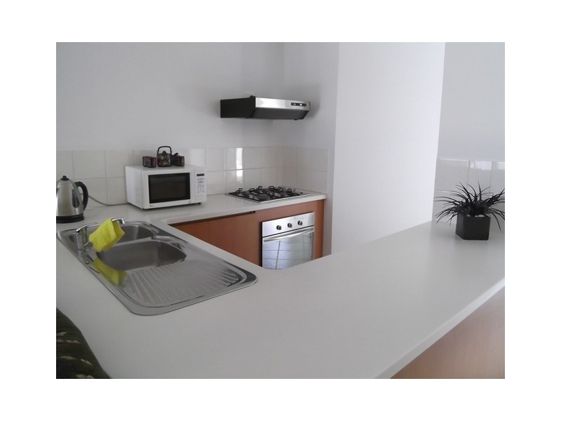 4/10 Davey St, Mandurah WA 6210