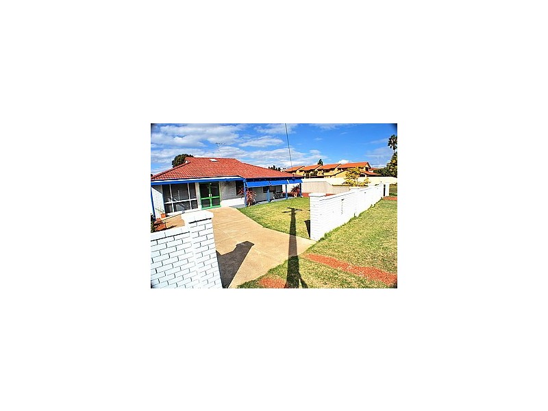 31 Sholl Street, Mandurah WA 6210