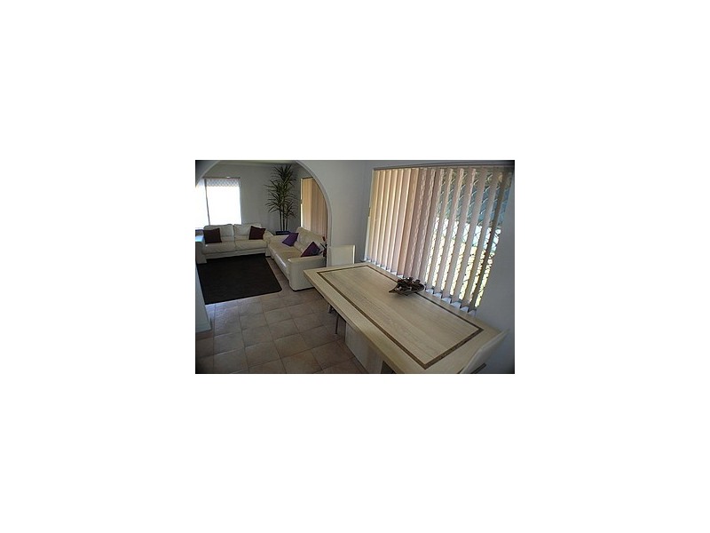 31 Sholl Street, Mandurah WA 6210