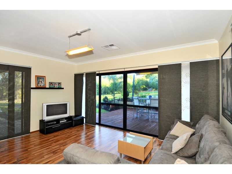 141 Amarillo Drive, Karnup WA 6176