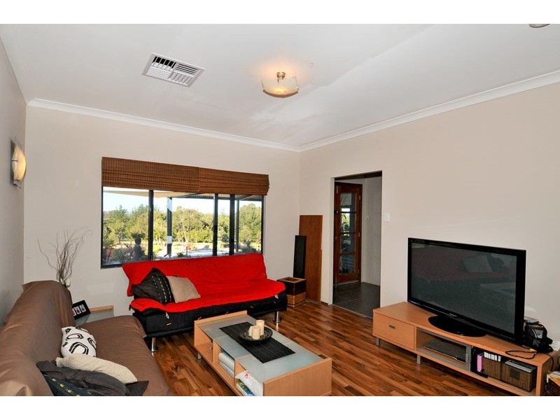 141 Amarillo Drive, Karnup WA 6176