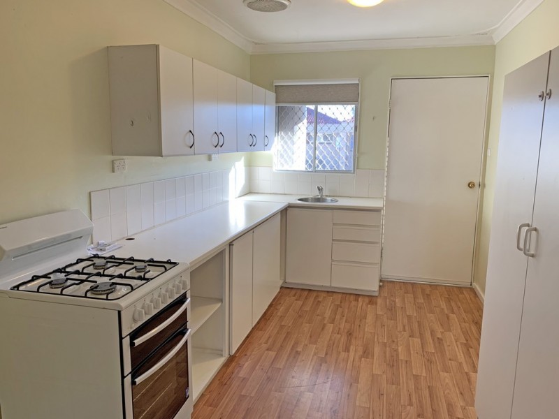 4/4 ULDINA PLACE, Pinjarra WA 6208