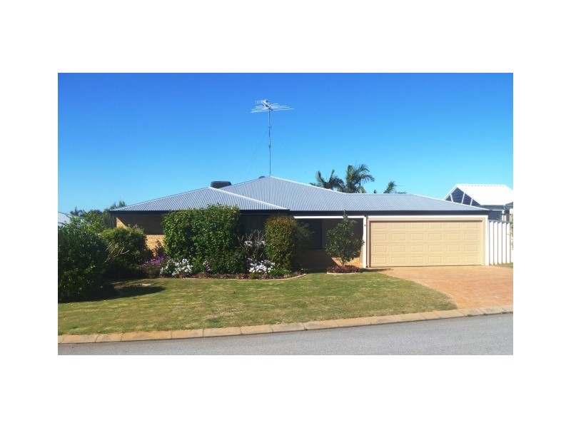 7 Lucidus Retreat, Greenfields WA 6210