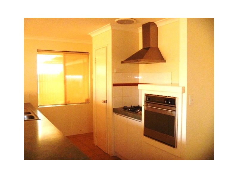 7 Lucidus Retreat, Greenfields WA 6210