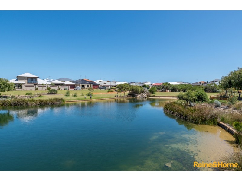 58 BOARDWALK BOULEVARD, Halls Head WA 6210