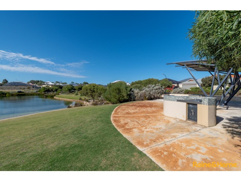 58 BOARDWALK BOULEVARD, Halls Head WA 6210