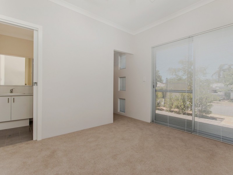 Unit 12, 9 Lanyon Street, Mandurah WA 6210