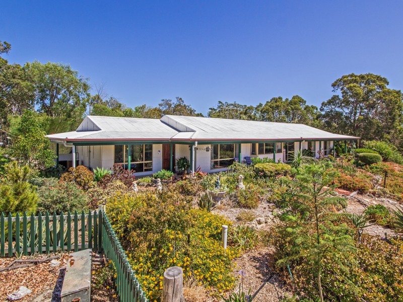 111 HARVEY VIEW DRIVE, Herron WA 6211